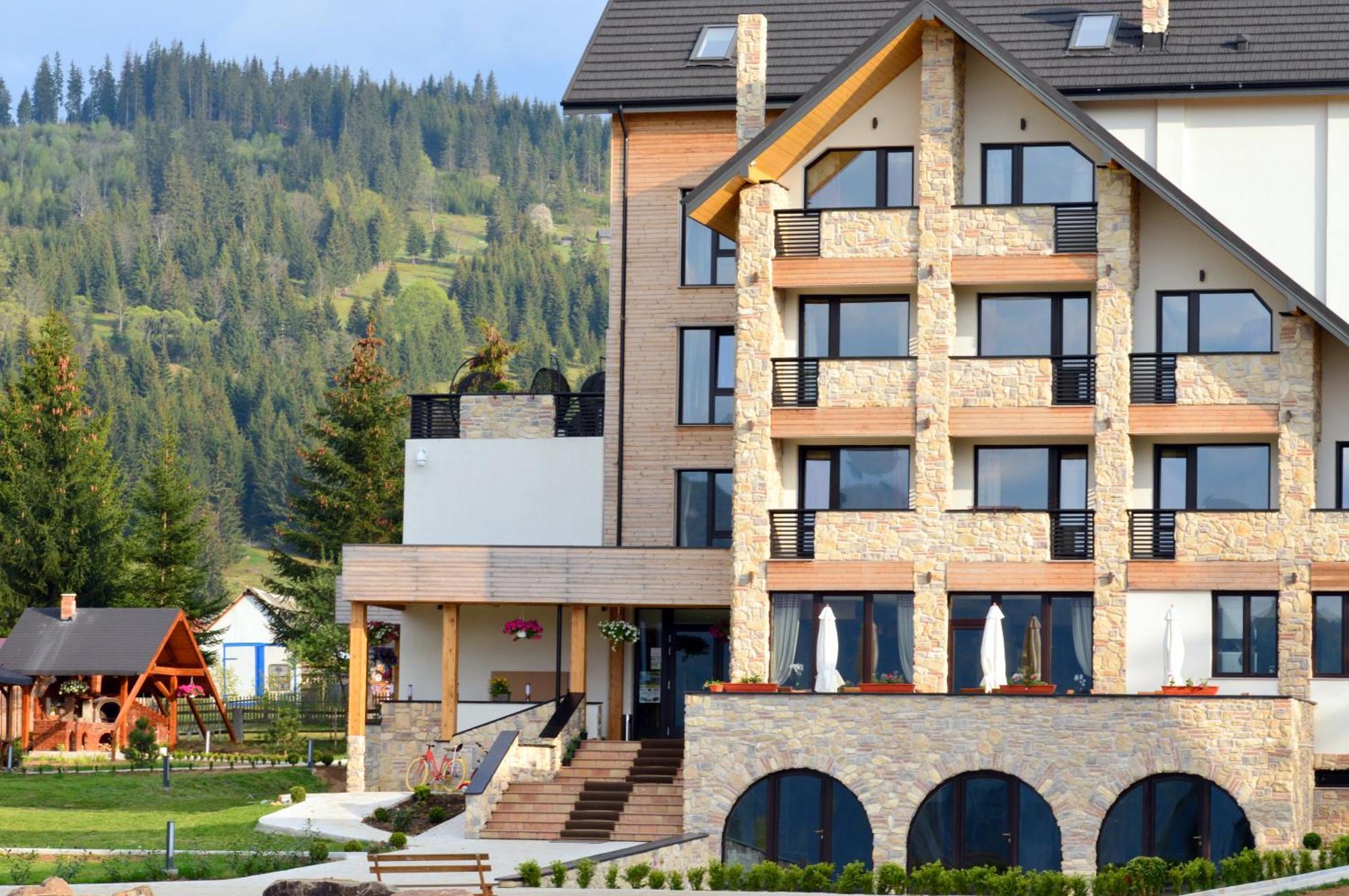Отель Domeniul Dornei Ватра-Дорней Экстерьер фото